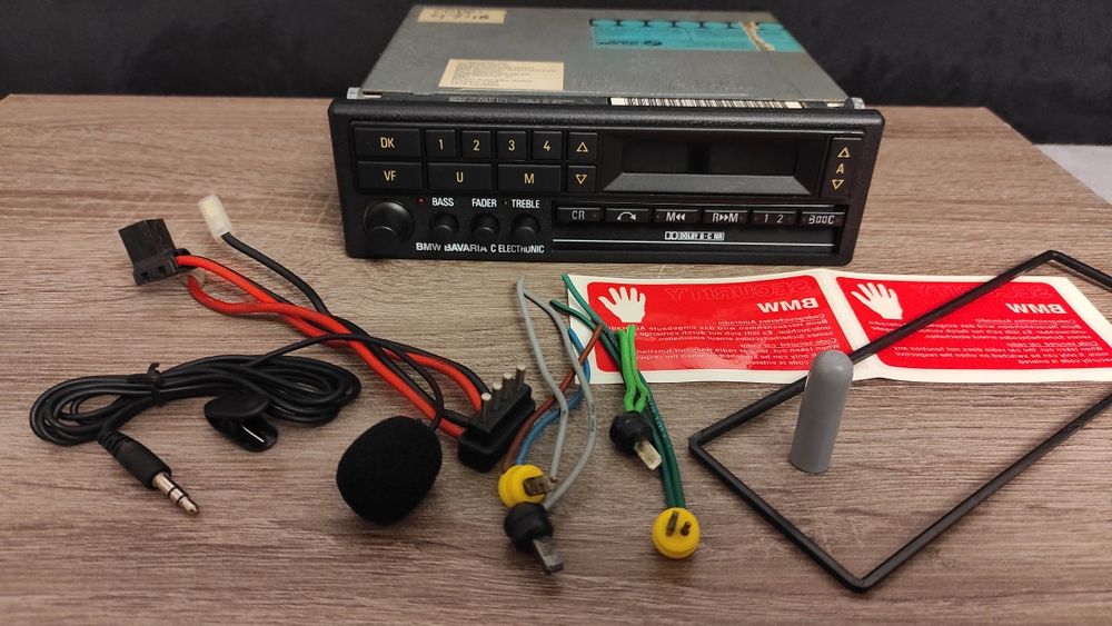 radio BMW BAVARIA C electronic Z3 E34 E36 E31 E30 E32 E28 Z1 Z2 E21 E27 24 BLUETOOTH