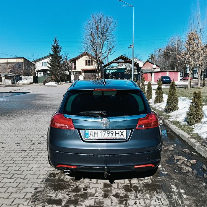 Opel insignia sport tourer