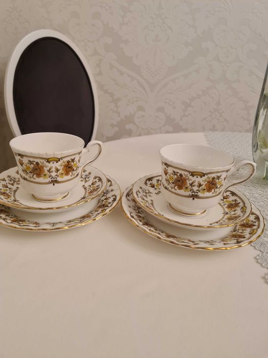 Zestaw porcelanowy
