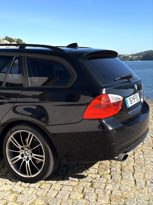 Bmw 318D e91 2008