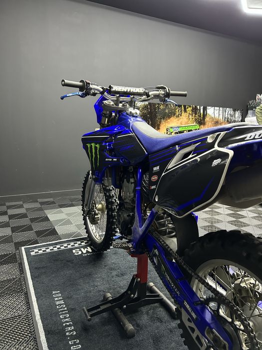 Yamaha yzf 250 matriculada