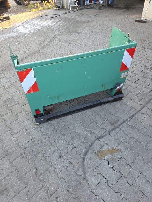 Epoke piaskarka posypywarka solarka multicar tremo hansa boki zaburtowa chodniki akcja zima