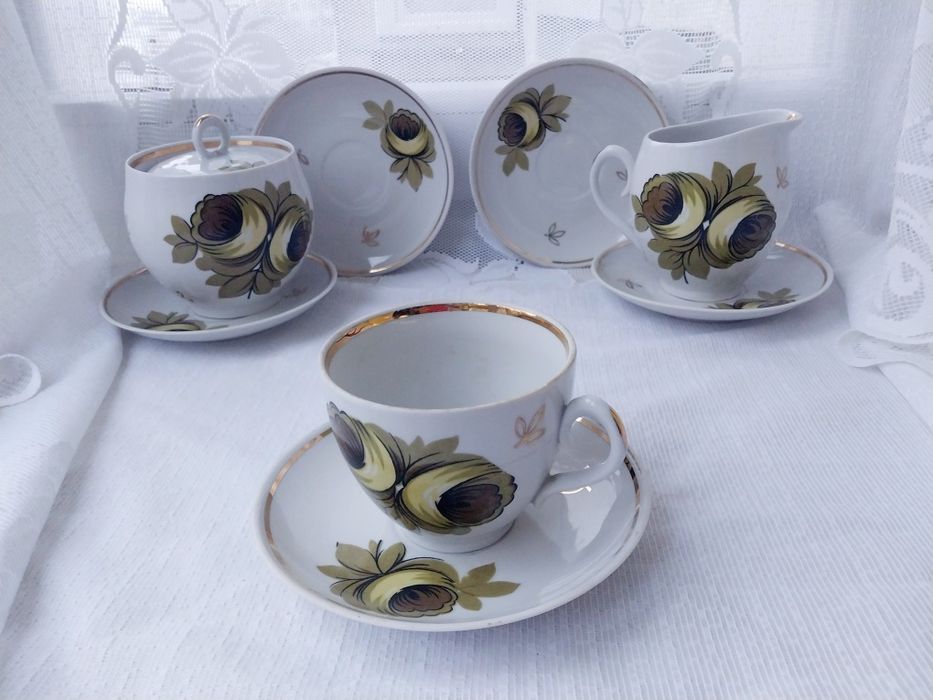 Частини сервізів чайних та кавових ФЗ Урср рози ягідки квіти