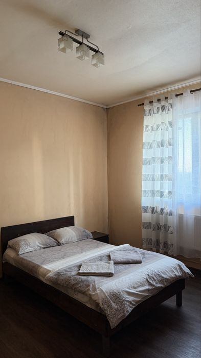 Сдам дом на ОДЕССКОЙ  или сауну , на сутки ,бассейн,