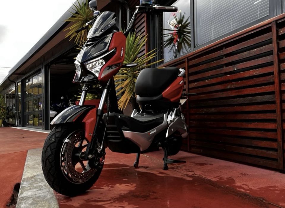 Mota eletrica semi nova