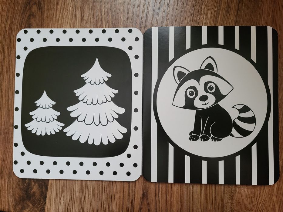 Контрастна книжечка для малюків