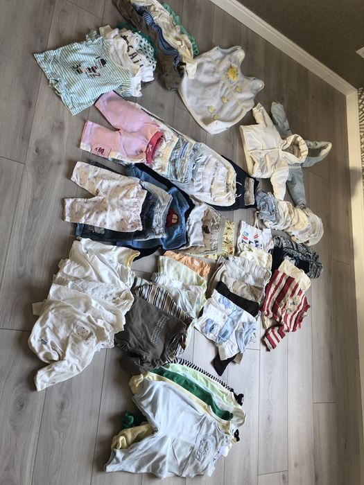 Zestaw ubranek niemowlęcych 54-68