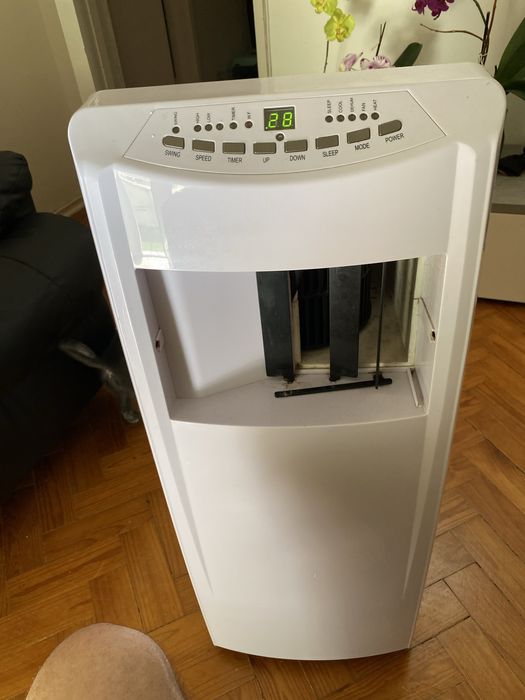 Ar Condicionado portátil p/ reparar