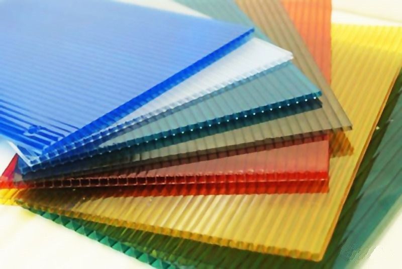 Полікарбонат стільниковий та моноліт