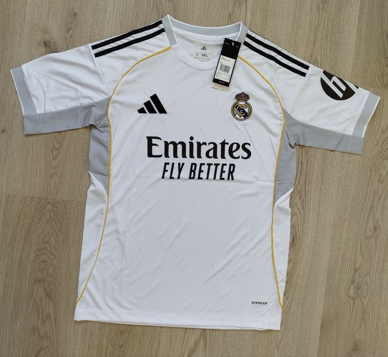 Real Madrid Home Kit 25/26