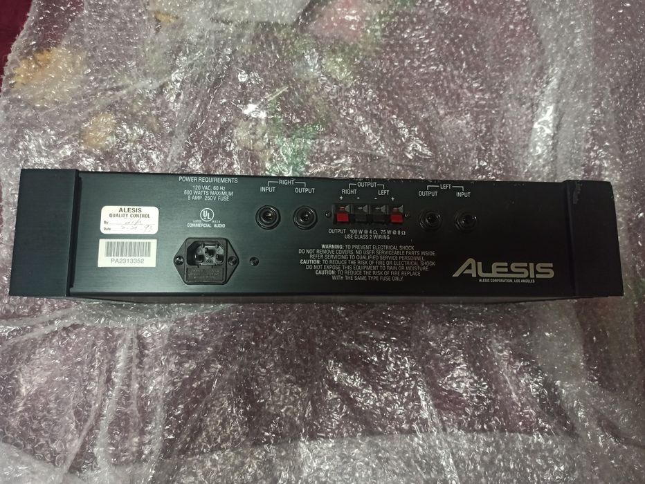 Підсилювач, студійний  Alesis RA 100