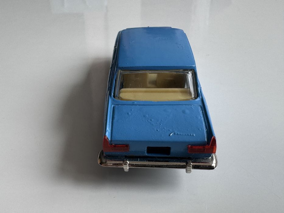 Москвич 408  1:43 масштабная модель 1975г.