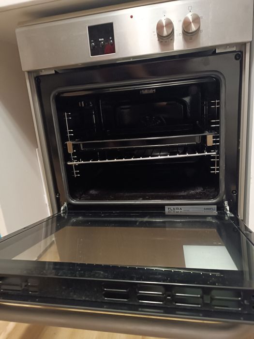Fogão de indução c/ forno elétrico