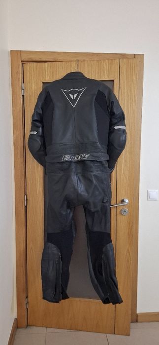 Fato dainese couro homem