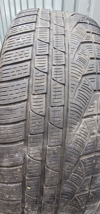 Opony PIRELLI 245/50R18 x4 ZIMOWE