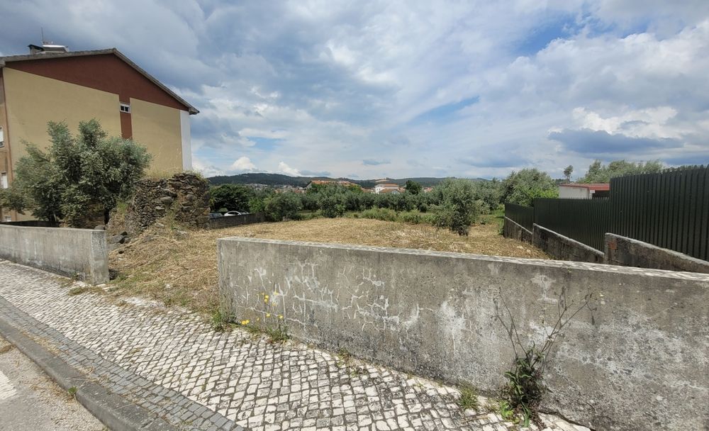 Terreno - Edifício habitacional