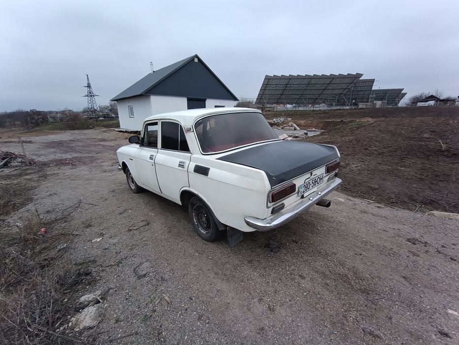 Москвич газ/бенз. Москвич 2140 . 400 баксов