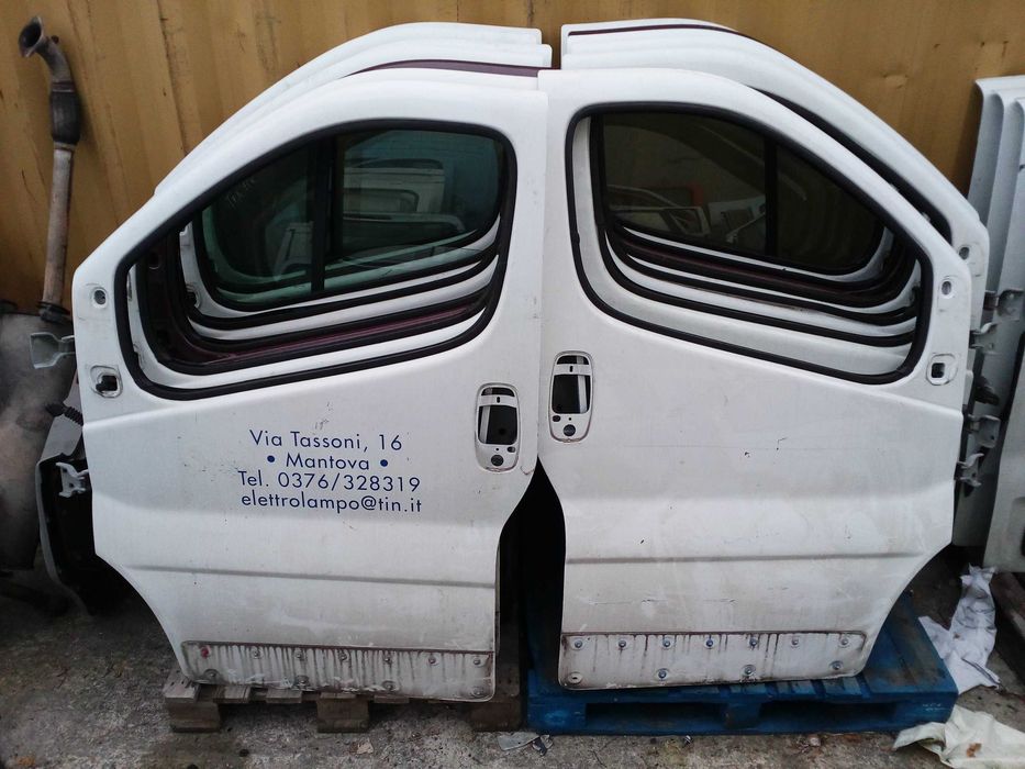 Авторазборка Opel Vivaro Розборка Опель Віваро Запчастини 1.9 2.0 2.5
