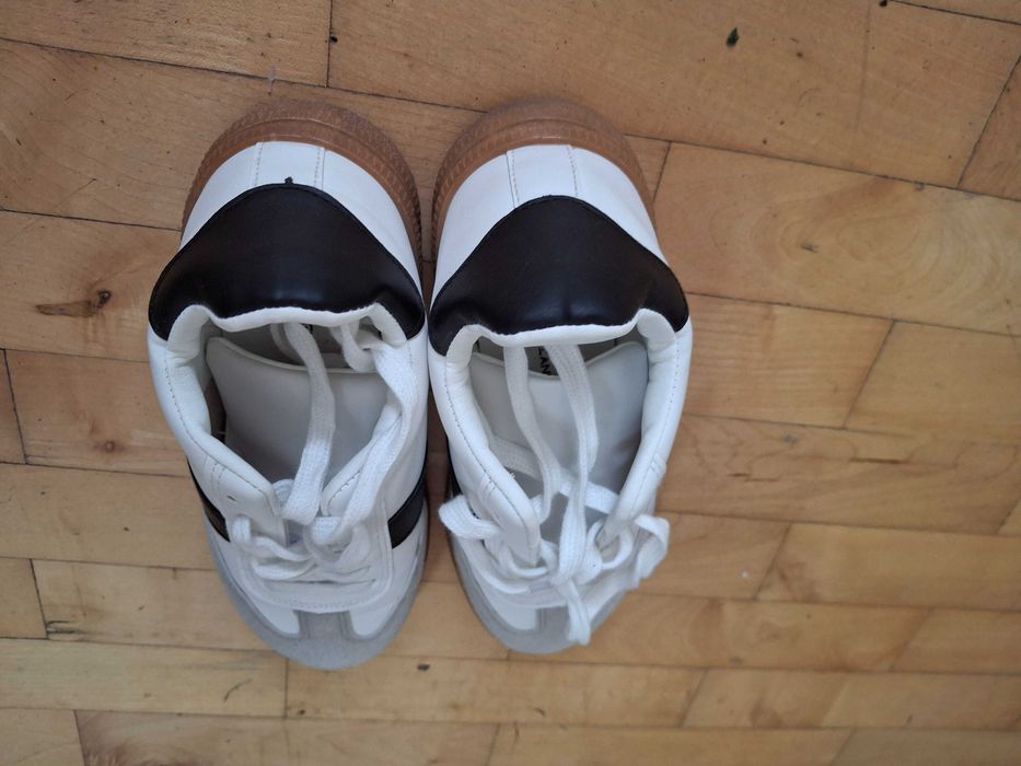Кросівки чоловічі нові