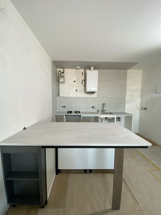 Плиточник широкоформатного керамограніту| Дизайн рішення | Преміум