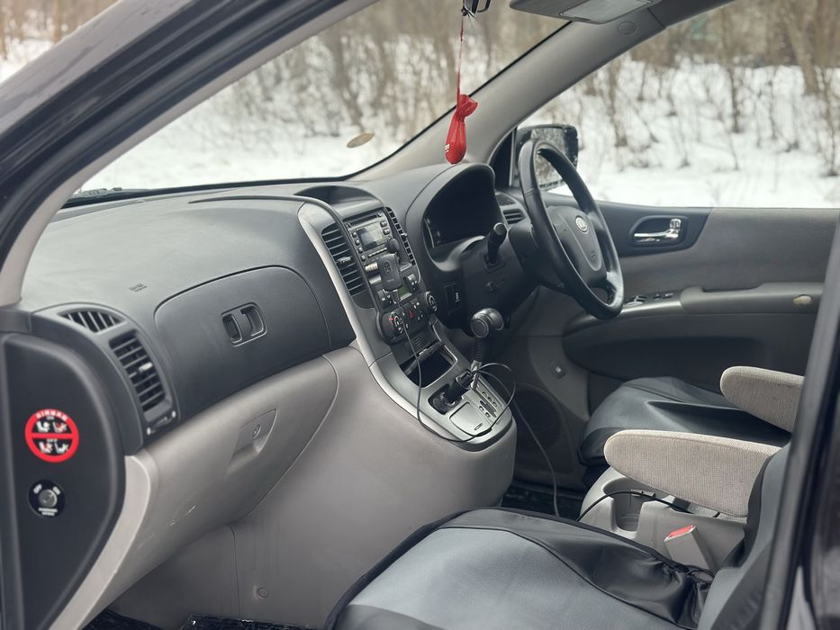 Продам KIA Sedona 2.9 diesel