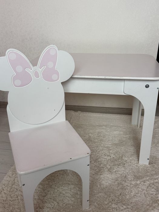 Столик та стілець дитячий