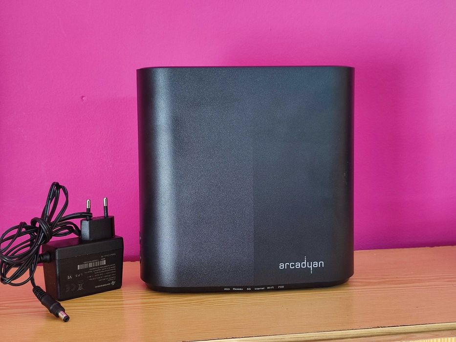 Router 5G Wi-Fi 6 Arcadyan SIM Libre 4x rj45