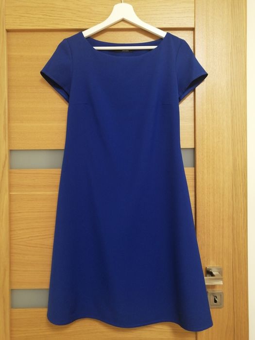 Sukienka wizytowa w rozmiarze 38 M