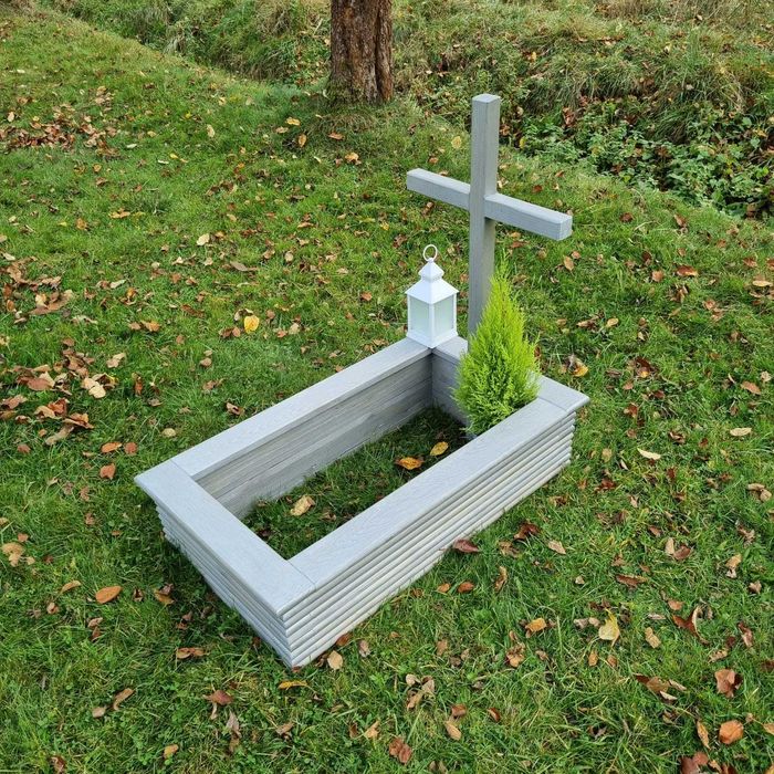 Nagrobek dziecięcy drewniany, pomnik dziecięcy, obudowa grobu PIĘKNY