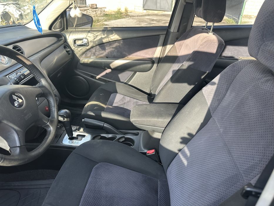 Салон велюровий в ідеальному стані Mitsubishi Outlender 1 2005 2006 2007  Оутлендер 1 кермо