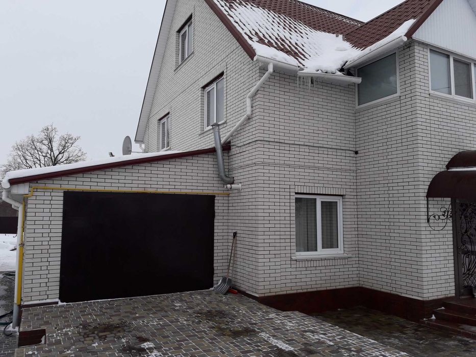 Продам будинок з ремонтом