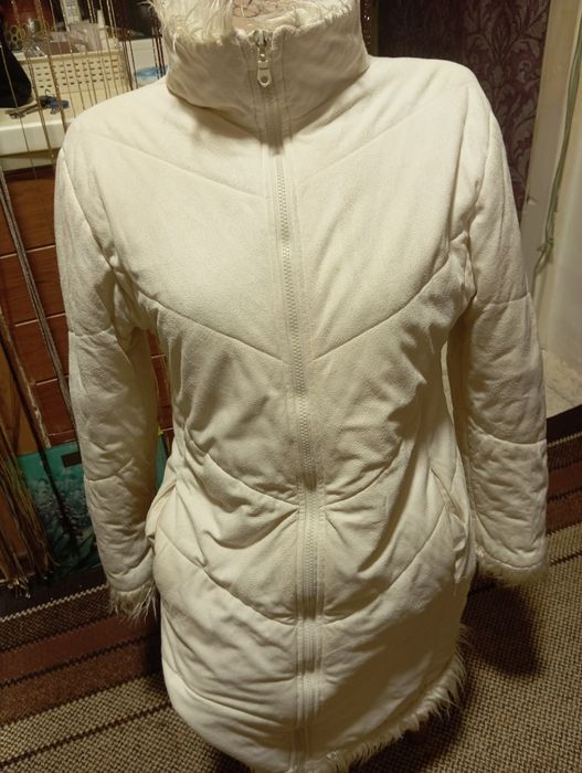 Продам теплу ,натуральну замшеву дублянку