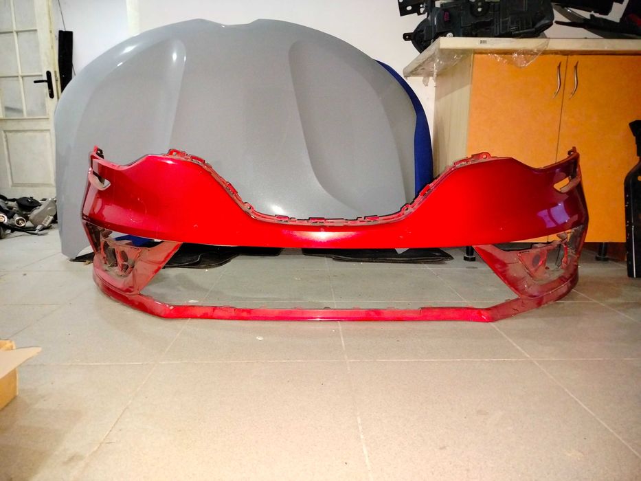 Бампер для Renault Megan IV