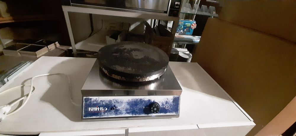 Продам професійну млинницю/ блиницу КИЙ-В