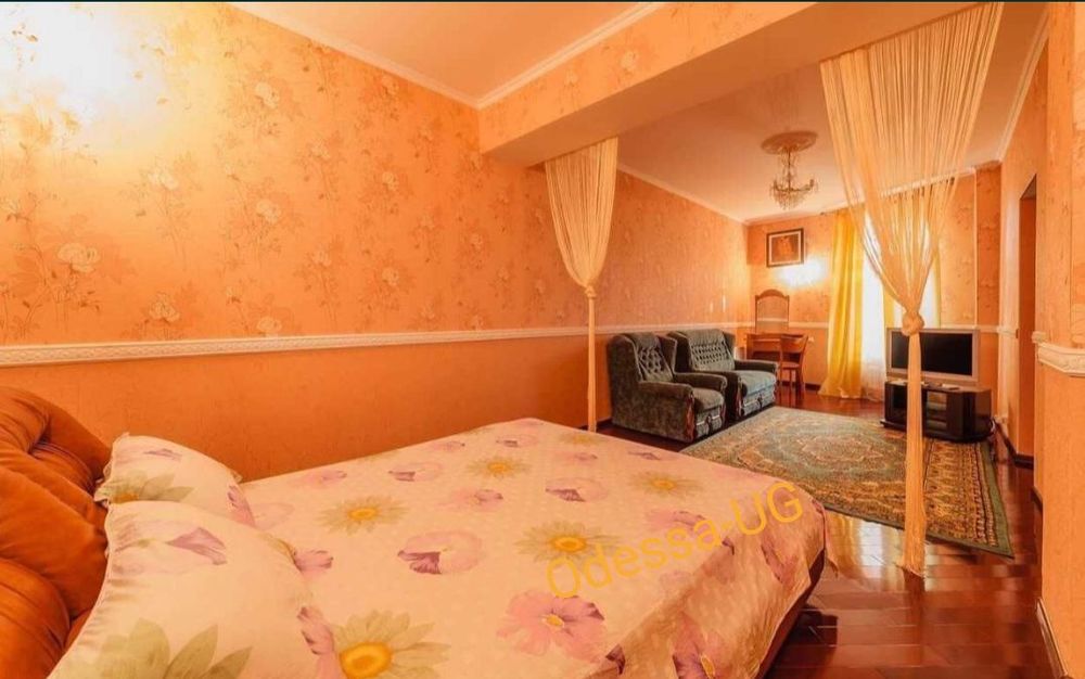 Аренда Посуточно Элитный особняк с Бассейном 5 спален ,Одеса, Царское