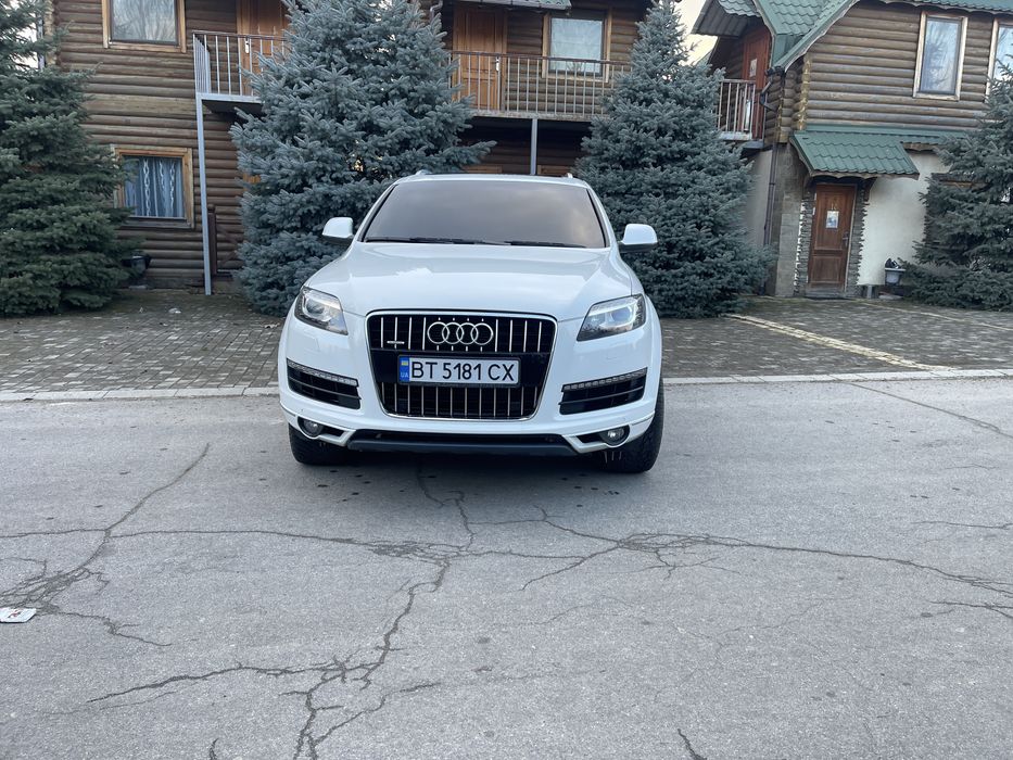 Audi Q7  Premiym