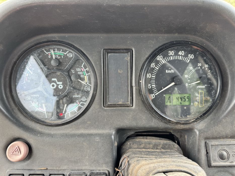 Трактор мтз 892 2013 року