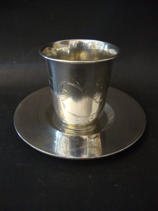 Copo antigo em prata portuguesa