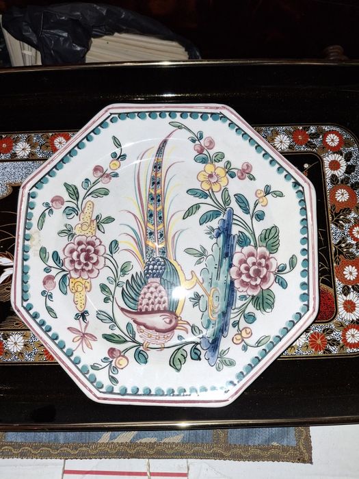 Prato decorativo português faiança