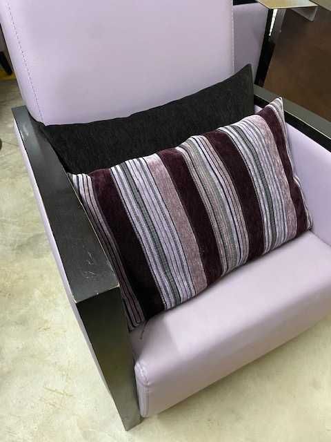 Poltrona/Cadeirão (Oportunidade)