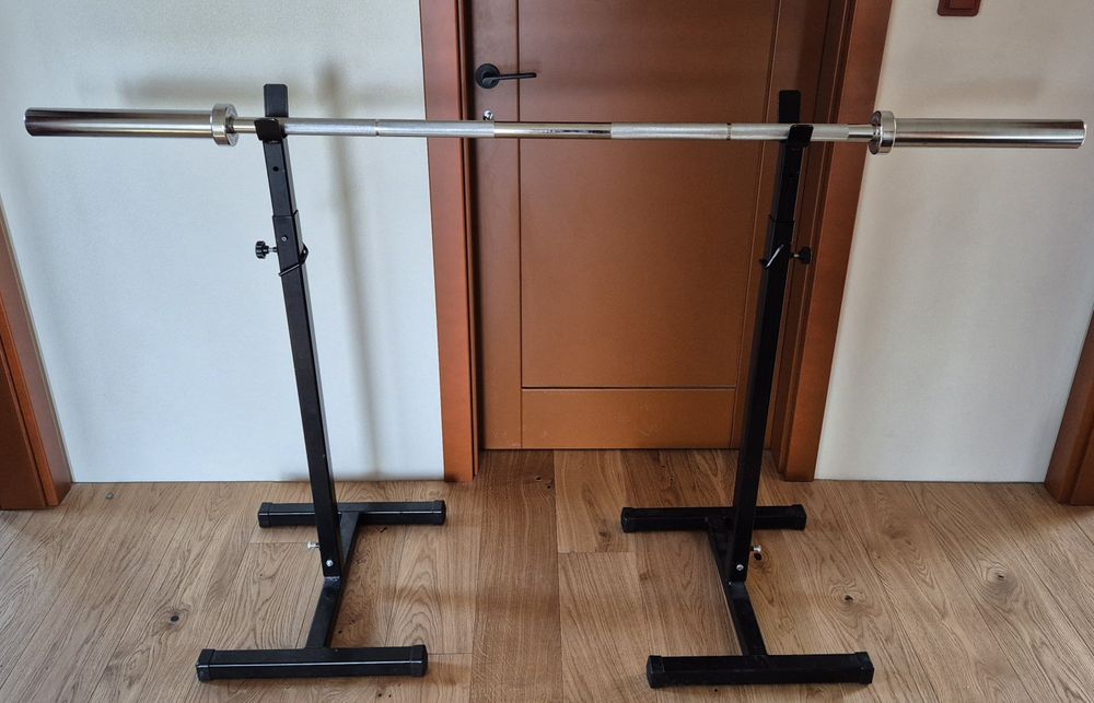 Gryf olimpijski 180 cm wraz ze stojakami