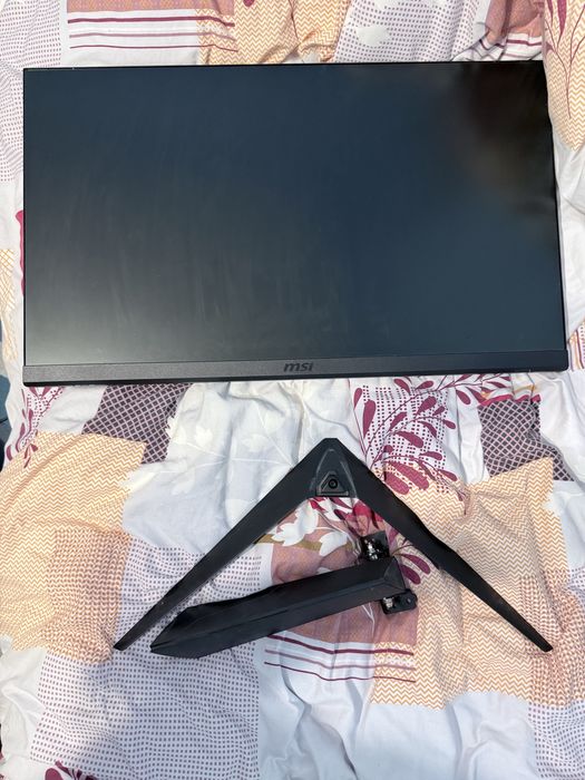 Геймерський монітор msi g2712