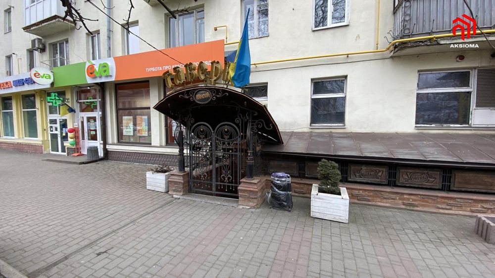 Оренда фасадного приміщення в районі вокзалу