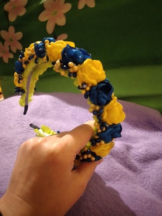 Обруч-віночок на голову жовто-блакитний, патріотичний.