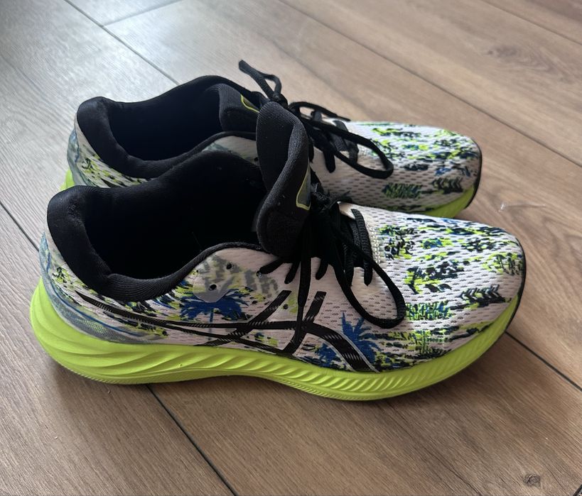 エクセプト G M E EXー9 asics gel excite 9 - купити чоловіче взуття - Ціна на OLX.ua