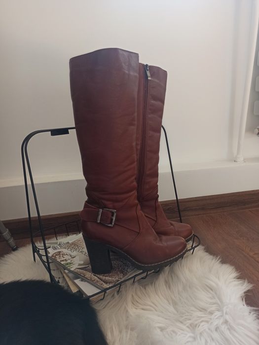 Чоботи зимові шкіряні на овчині б/у