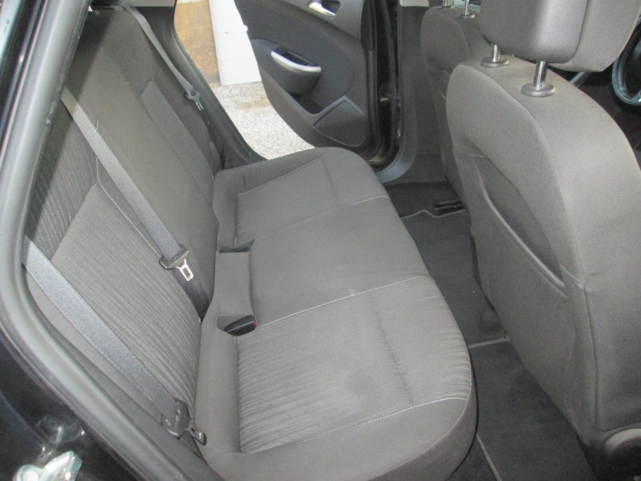Opel Astra J 1.7 CDTI 125cv (6 Vel.) – 2010 – Nacional