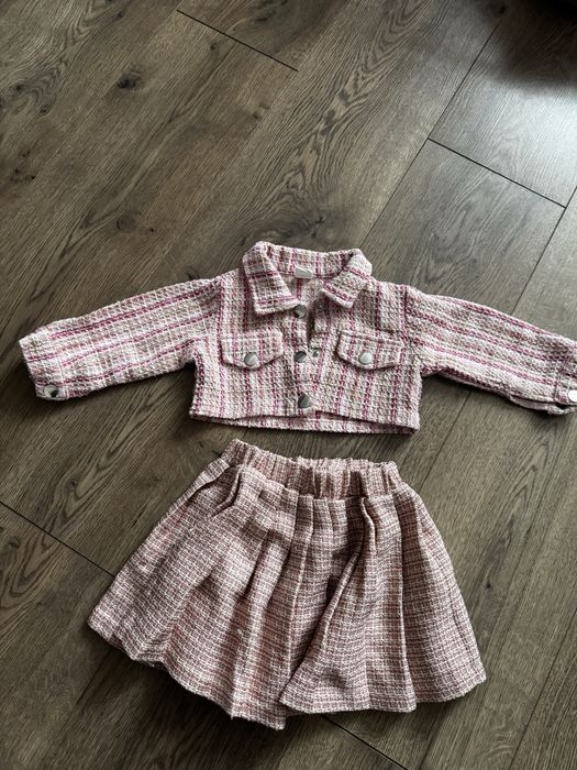 Комтюмчик на дівчинку