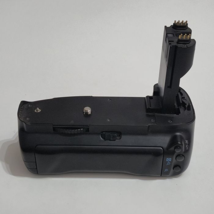 Punho/Battery grip Meike para Canon 7D