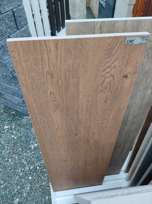 Deska decha drewnopodobna płyta ceramiczna gres taras tarasowa 120x40